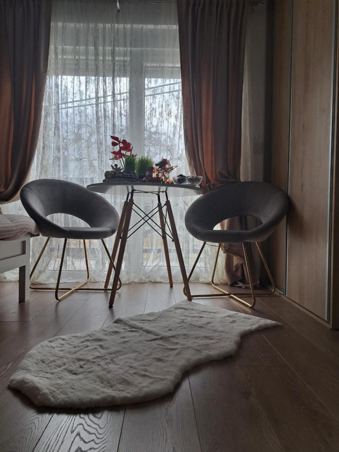 Rooms Lida & Friendly Home بلاف الغرفة الصورة