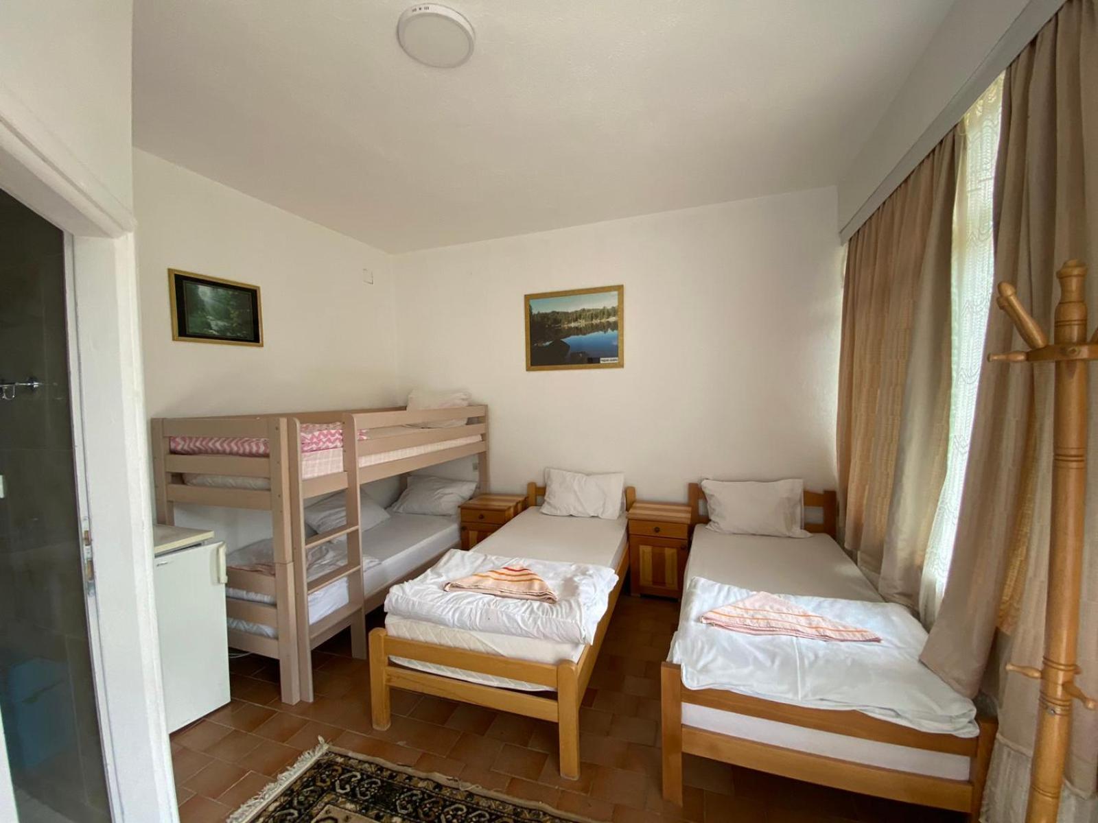 Rooms Lida & Friendly Home بلاف الغرفة الصورة